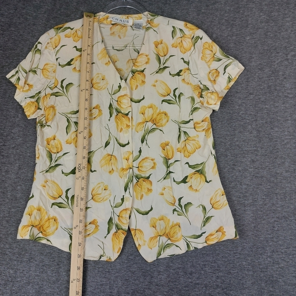 CHAUS WOMEN VINTAGE CREAM YELLOW FLORAL TULIP PRINT V-NECK BUTTON UP SHIRT SZ 12 - Picture 3 of 6